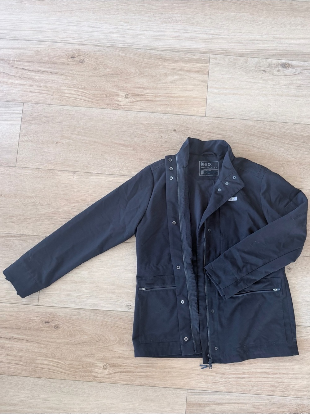 FIGS Page Scrub Jacket